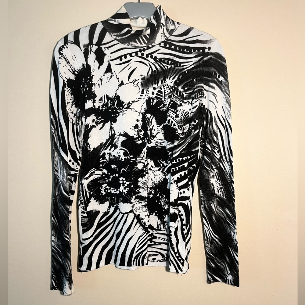 Black and white design turtle neck from Cache, size small.